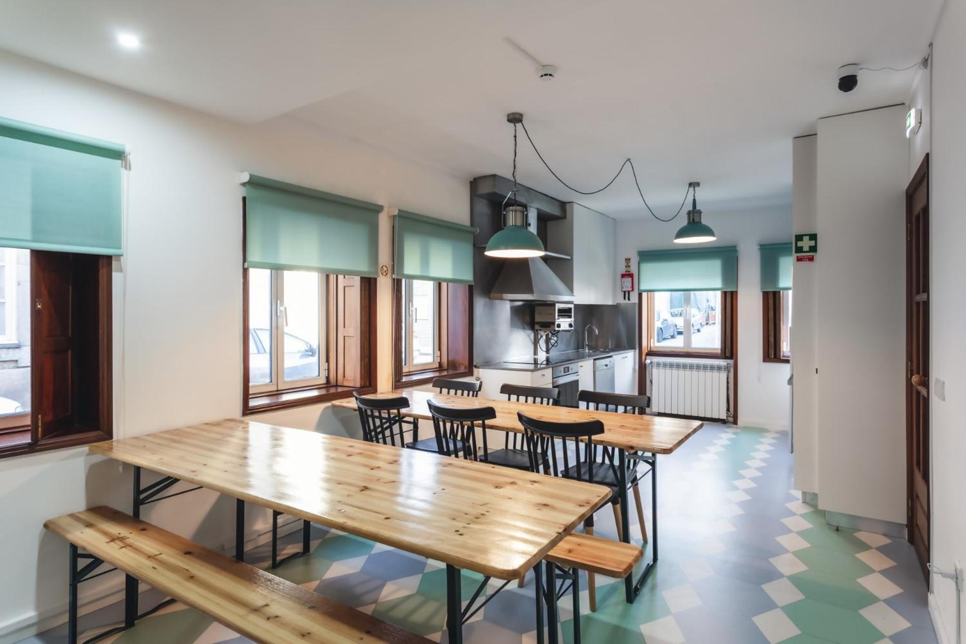 Besmart Residence Aveiro Buitenkant foto